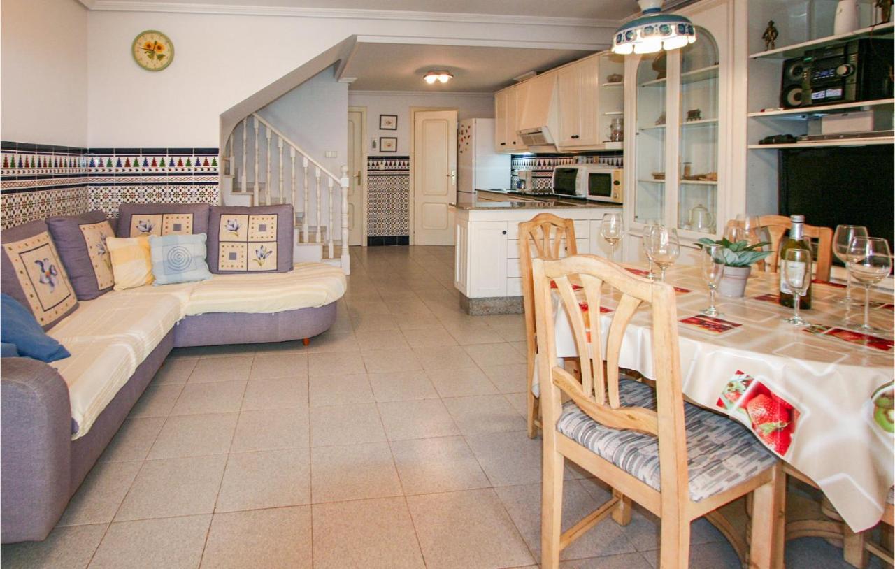 Lovely Home In Santa Pola With House Sea View Zewnętrze zdjęcie